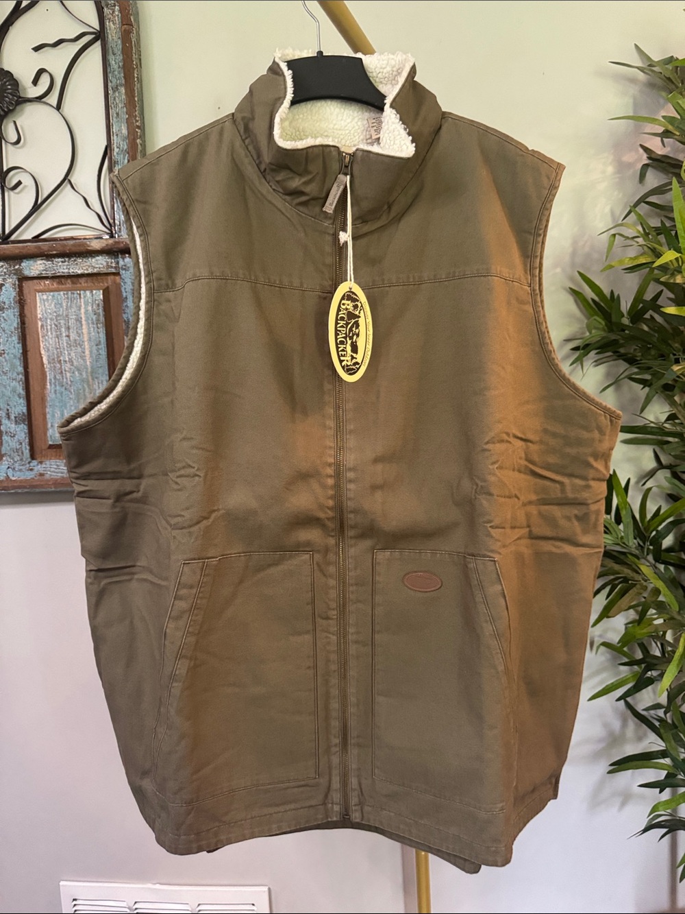Backpacker Canvas Insulated Zip-Front Vest in Olive green NWT 3XLT